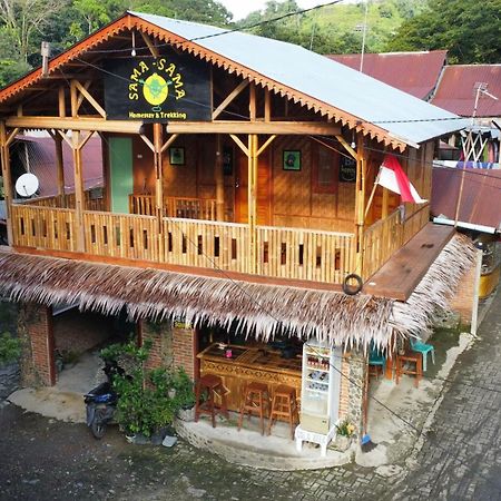 Sama Sama Homestay & Trekking Only Stay Here Book Trekking And Transport With Us Букит Лаванг Екстериор снимка