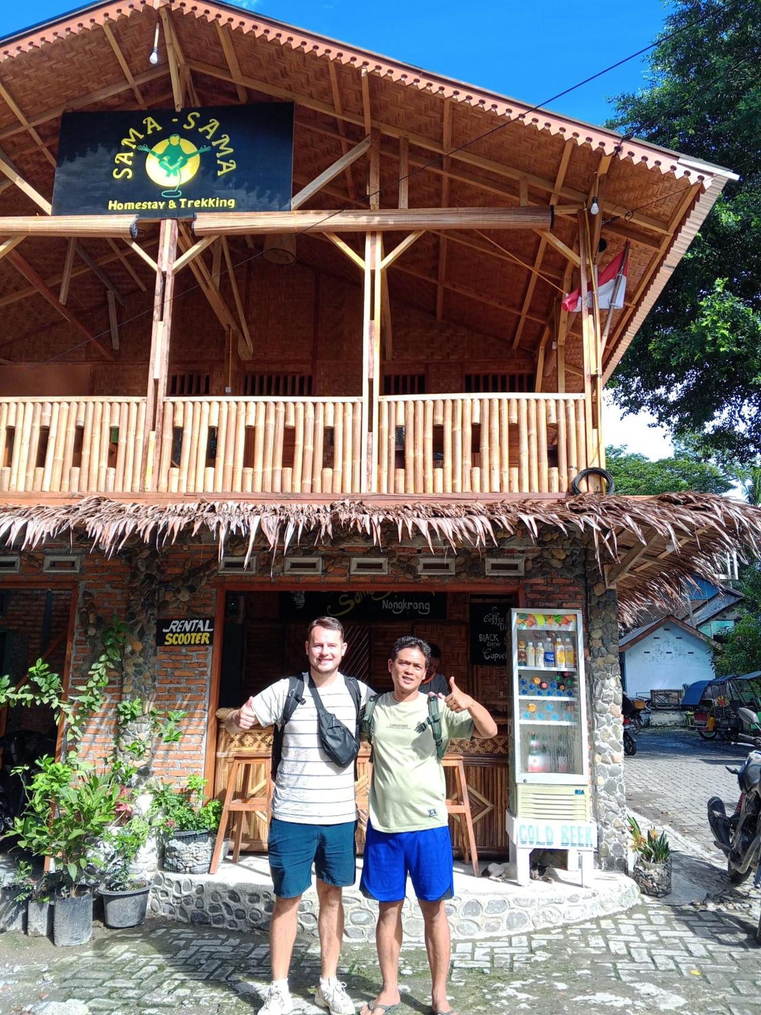 Sama Sama Homestay & Trekking Only Stay Here Book Trekking And Transport With Us Букит Лаванг Екстериор снимка